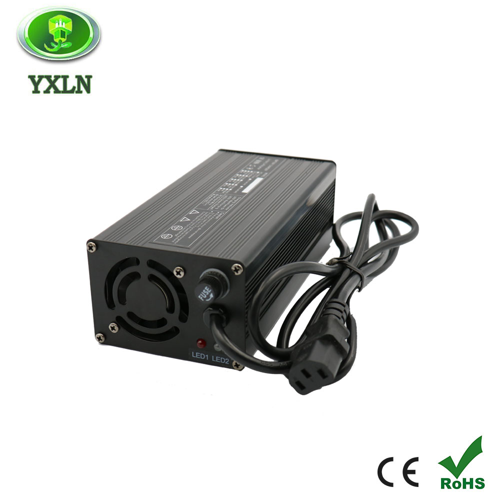 110Vac / 220Vac Wholesale 72 volt Lead Acid Battery Charger 72v 4a